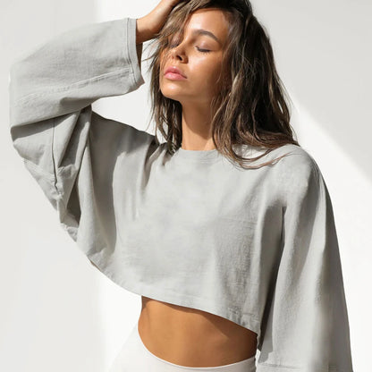 Sporty Crop Top: Long Sleeve Fitness Apparel