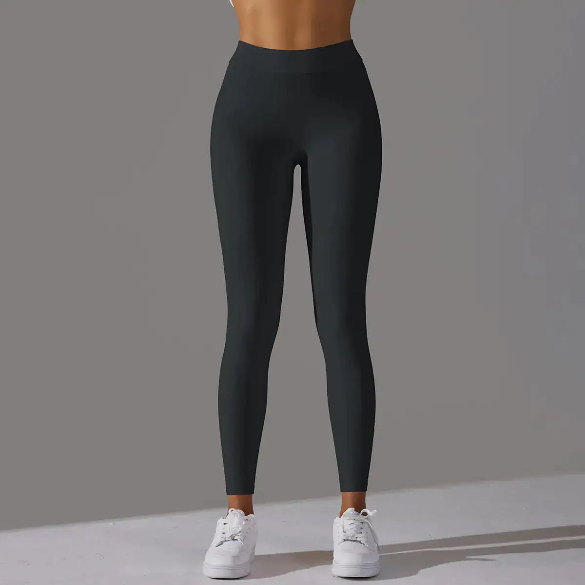 Sculpting V-Back Leggings